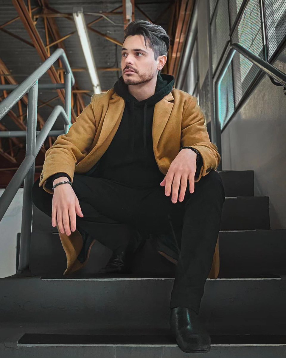 BoozyBrosYT's tweet photo. We’d like to wish a VERY happy birthday to our fearless leader, Pablo! Pablo has never shied away from hard work. He is dedicated to the Boozy Bros mission. We couldn’t be more grateful to work with him!
Everyone send birthday wishes!
🥳🎉👻
#happybirthday #paranormal #boozybros https://t.co/N1Z8aKO2YM