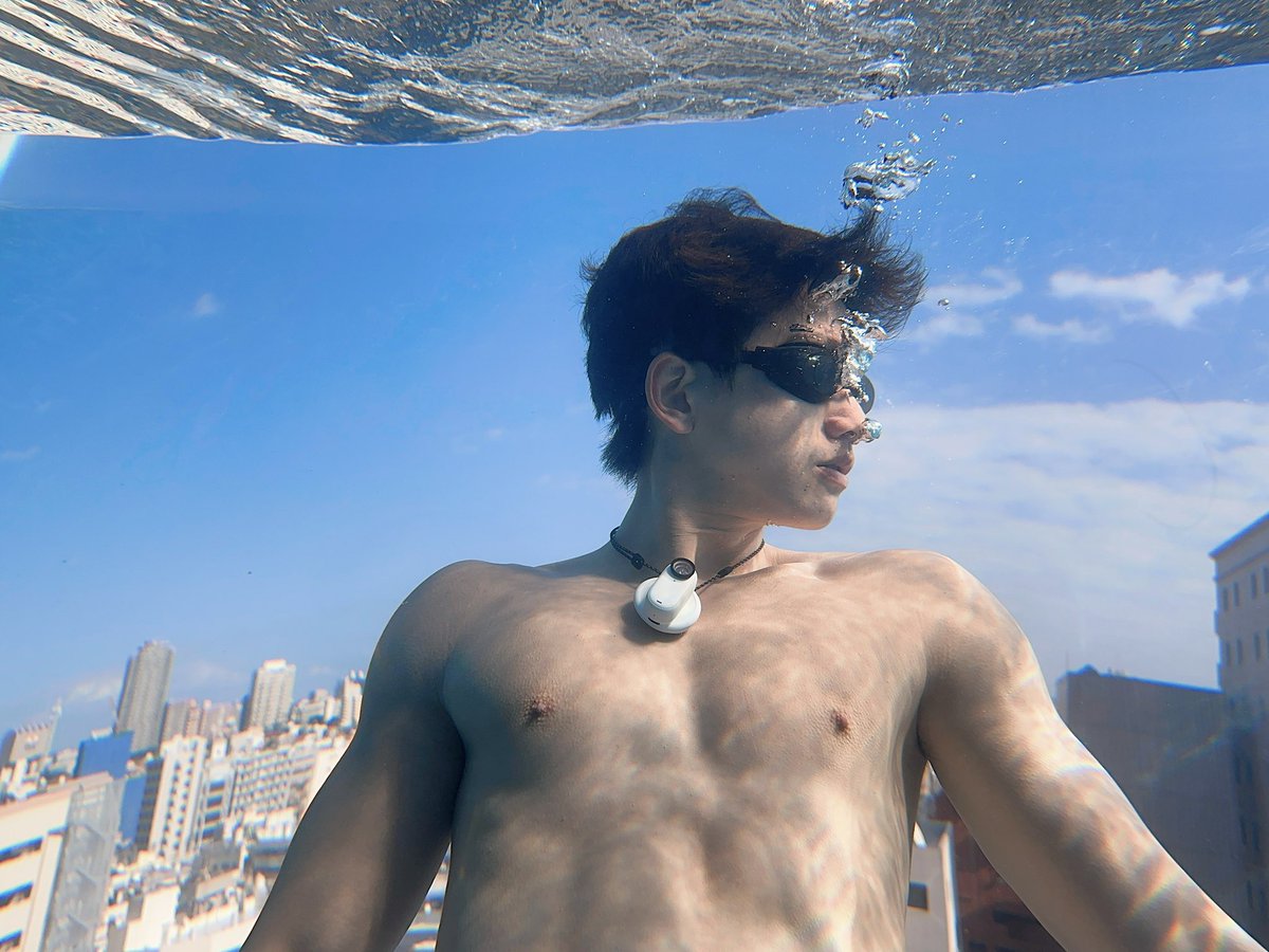 ayoooo_h's tweet photo. 空を泳ぐ🏊🏻‍♂️
#沖縄観光　#AquaCitta https://t.co/yU5P9HphgP