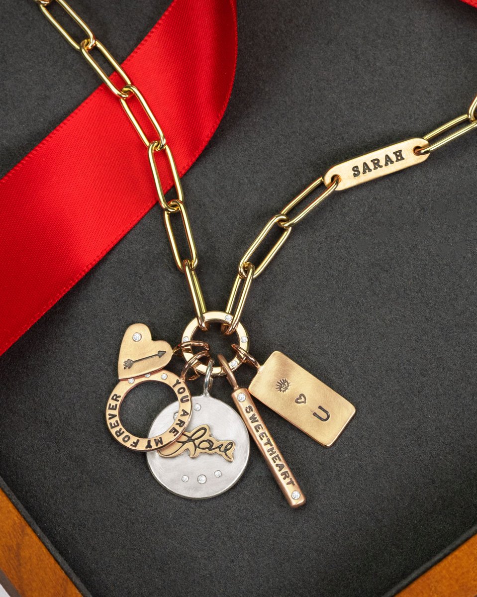 Heather_B_Moore's tweet photo. Whether for a significant other, a family member, or a cherished friend, a necklace like this is filled with love. It's more than a gift; it's a memory, a keepsake, a token of affection that will be treasured forever. https://t.co/5WWgiMJhlH