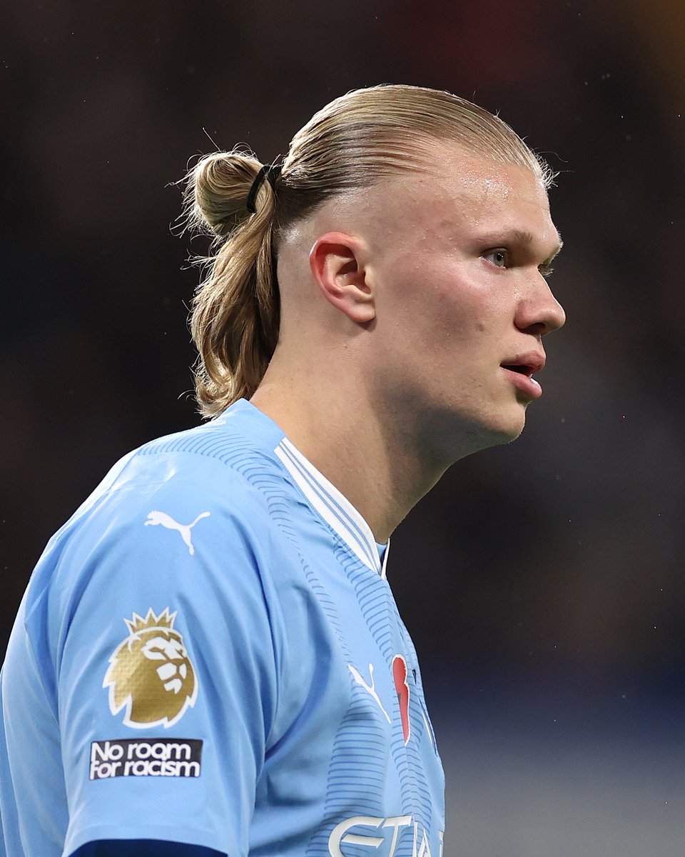 OfficialFPL's tweet photo. 🚨 Pep Guardiola confirms Erling Haaland will miss Man City's match in Gameweek 21 against Newcastle...

How many of you still own the Norwegian? 🤔 

#FPL https://t.co/VkxTB7mudq