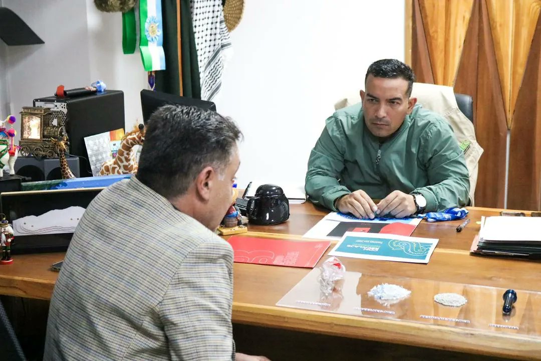 En las instalaciones del #Minec, el ministro <a href="/JosueLorcaV/">Josué Lorca Vega</a> sostuvo una reunión con la empresa Consorcio Venezolano de la Industria del Reciclaje #CONRECICLAJE, en pro de seguir trabajando juntos en la creación de la primera Resolución de Economía Circular de Venezuela. 

1/4