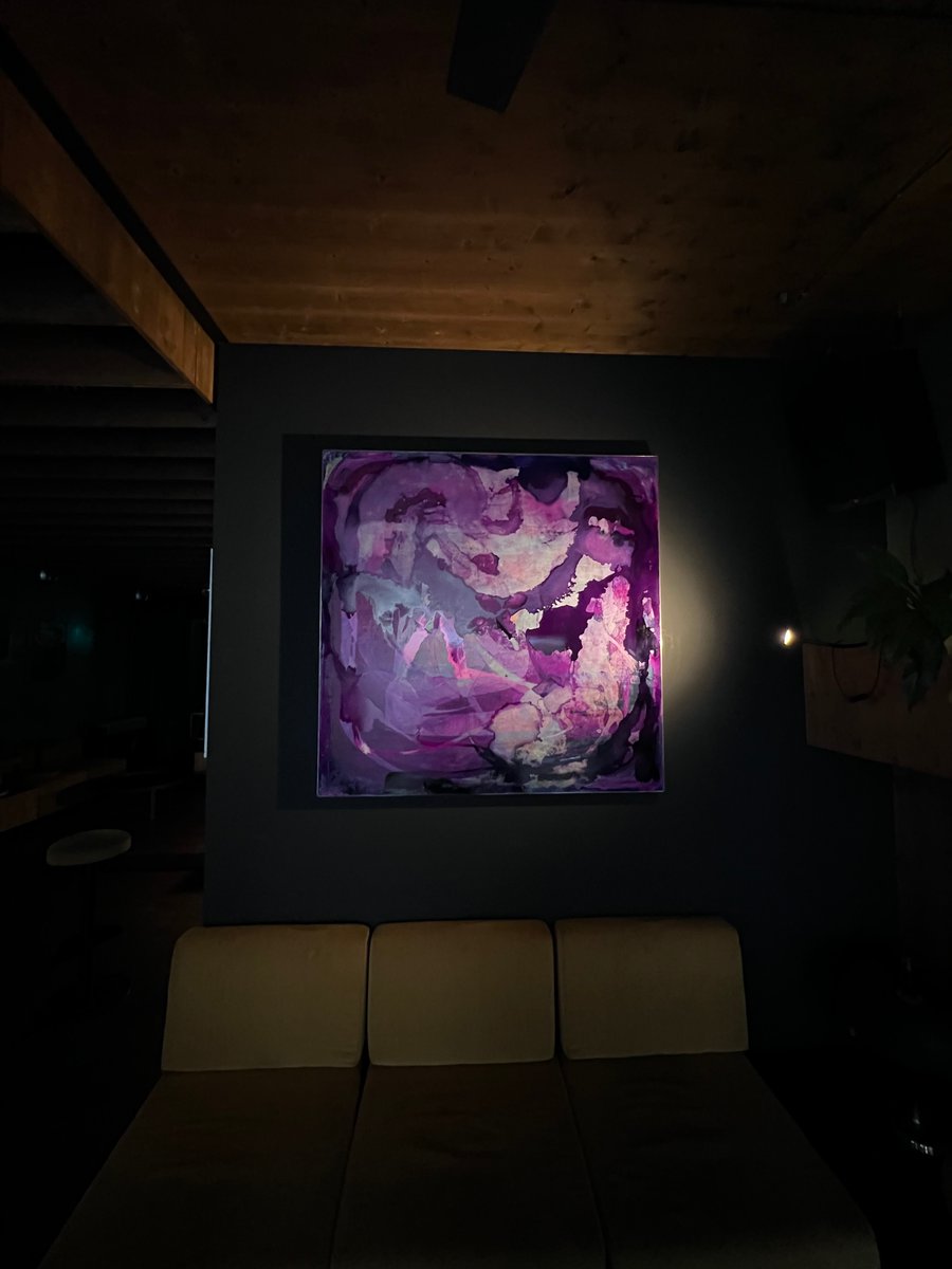 electriceelcafe's tweet photo. Join us tonight for the finissage of Nemanja Sarbajic's "LANGSAM DENKEN SCHNELL HANDELN". DJ Coursifut will be on the decks offering obscure, weird, hearty and finger-clicking music. 19:00 - 22:00. https://t.co/az7NvEGRNd