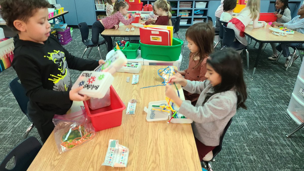 MrsGMHarrison's tweet photo. A cold winter morning deserves some soft starts! ☃️☃️☃️☃️☃️☃️☃️ @allenelem https://t.co/FxOfIaNqb9