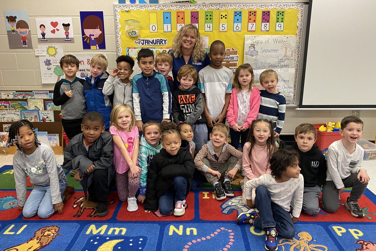 CarrolltonES's tweet photo. After completing her student teaching here, Mrs. Jennifer Smith was hired January 14, 1994, and has faithfully served at CAES ever since. To celebrate, the staff surprised her with a 90s spirit day, balloons, flowers, buttons with her face on them, &amp; visits from former students. https://t.co/qm5bseqVwx