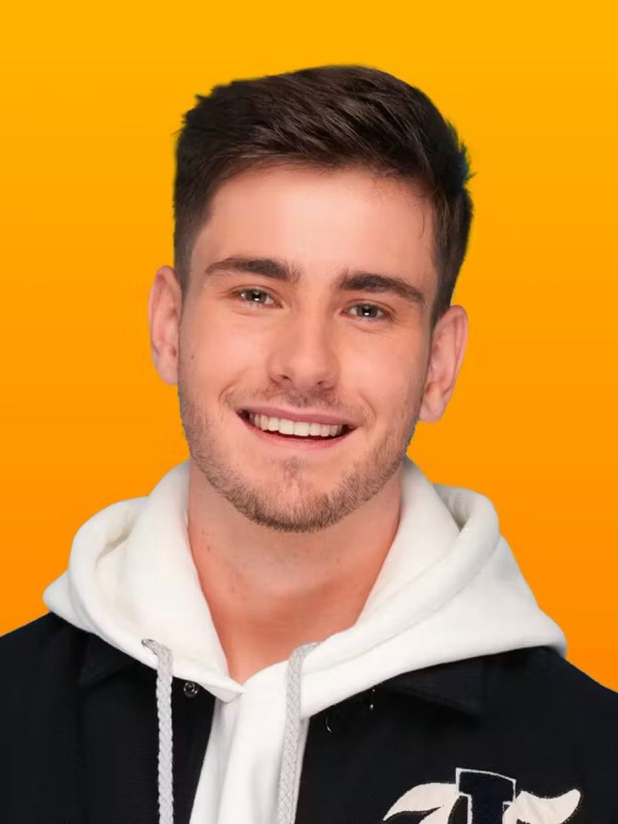 LeMagStarAc's tweet photo. Qui doit être sauver entre Axel et Julien ?

🔁 #RT pour Axel
❤️ #Like pour Julien

#Staracademy #StarAcademyleLive https://t.co/clvNLqLPIh