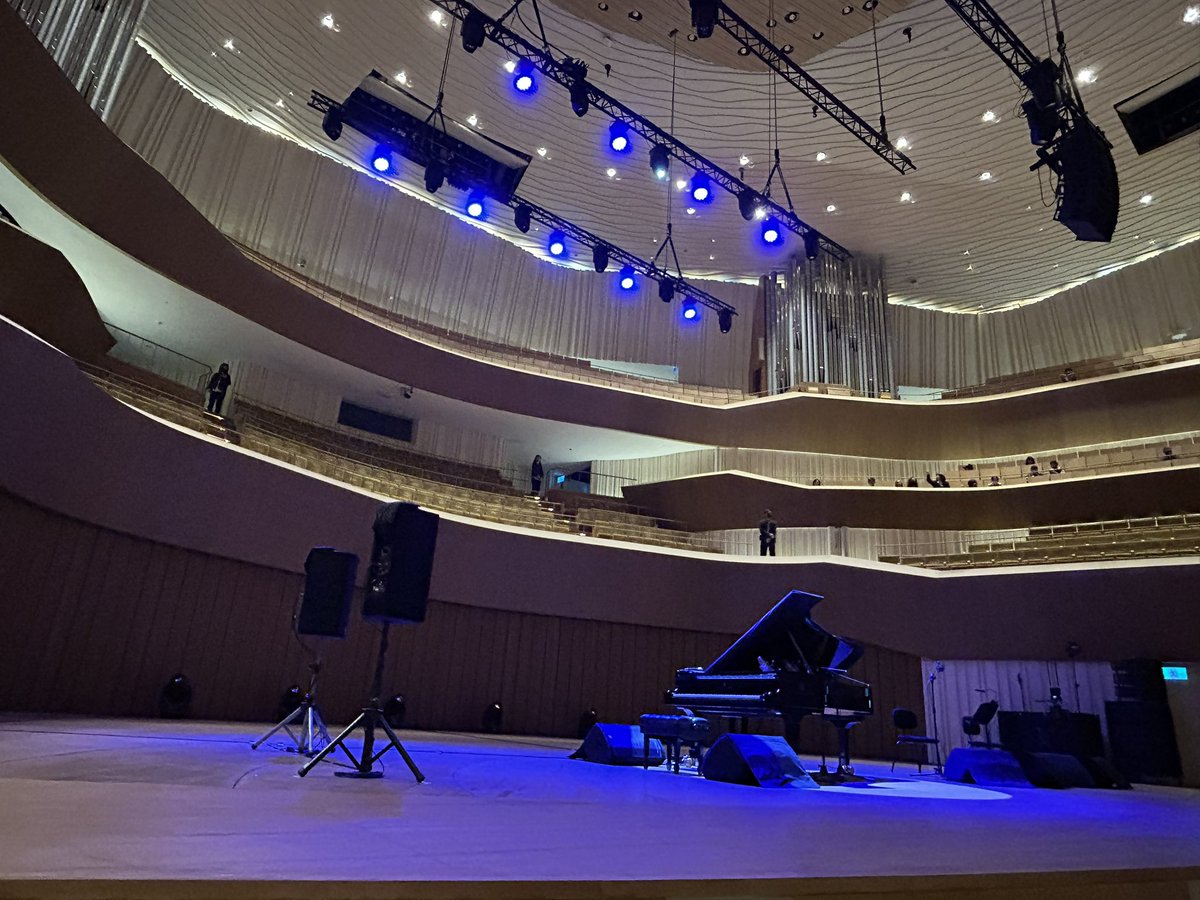 xuan_0616's tweet photo. 睽違6年 Yiruma 

River Flows In You經典再現

耳朵舒服一下🥰 https://t.co/heGoVzDZSr