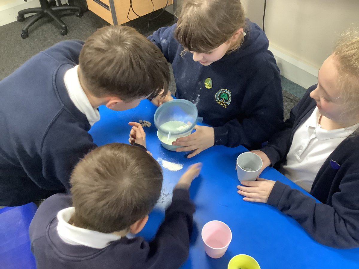 QueenswayPS's tweet photo. In Science, Year 5/6 have been exploring how we can use sieving to separate mixtures. We revealed hidden objects within our cups! #QueenswayScience https://t.co/O5ckj0pBWW