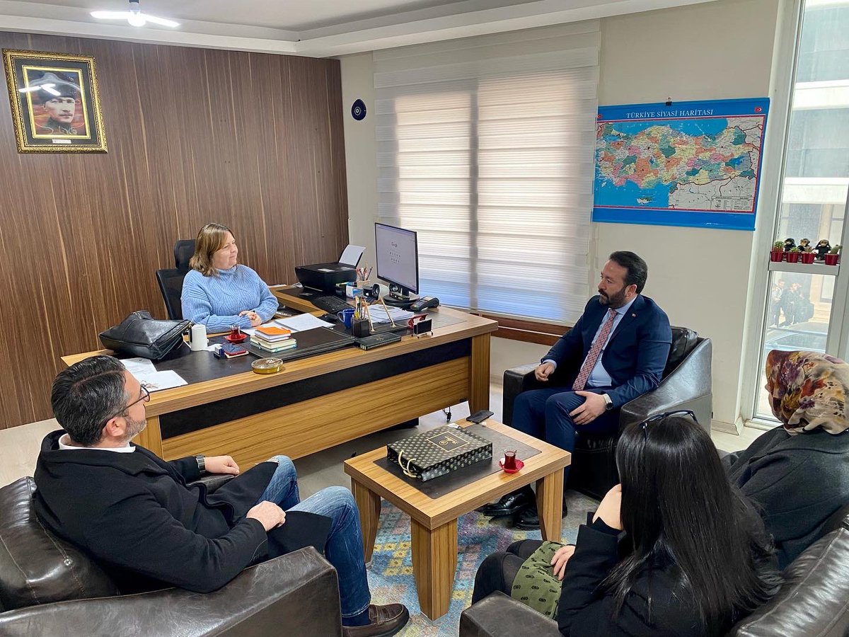 suleymanartci's tweet photo. Menderes’imizin Kıymetli Avukatlarından Figen Türkkal’ı ziyaret ettik.

Misafirperverliği ve hoş sohbeti için kendilerine teşekkür ediyorum… https://t.co/6EHKeZwZnE