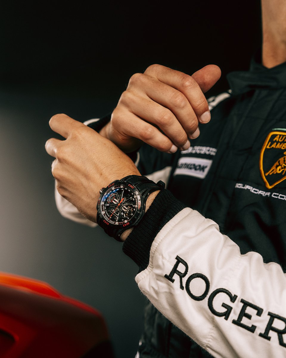 Premiering at the 2023 Goodwood Festival of Speed, the Excalibur Spider Flyback Chronograph is a tribute to the exhilarating world of supercars.
Discover more: shorturl.at/nT028
#RogerDubuis #HyperHorology  #FlybackChronograph