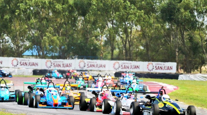 Próximo lunes 15/01 reabrimos la Fabrica Crespi. Nos espera una temporada de carreras junto a todos los campeonatos de fórmulas,  empezando por la <a href="/F3Metropolitana/">Formula3Metropolitana</a> con un calendario espectacular corriendo 6 carreras con TC, en 3 circuitos, Toay, Villicum, y coronación en La Plata