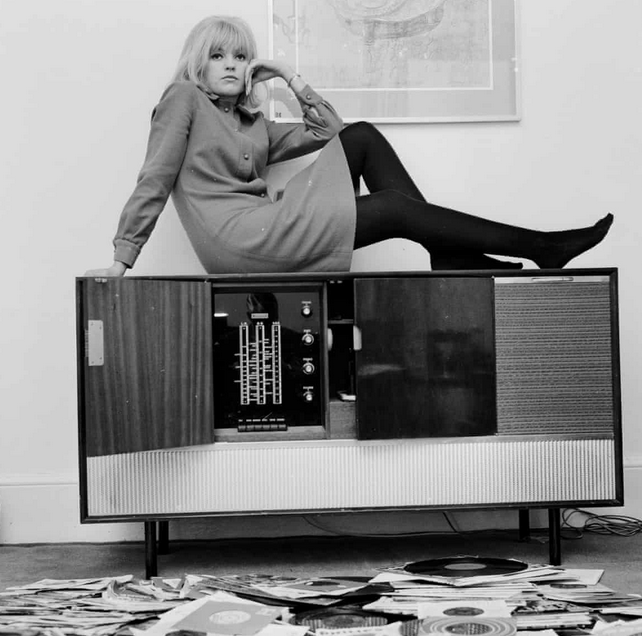 Goodbye Annie Nightingale. Thanks for introducing me to so much beloved stuff - memories of taping things off your show like Duke Ellington's East St Louis Toodle-Oo, Led Zeppelin's Tangerine and the Kursaal Flyers' Speedway, back when I was too young to stay up for John Peel.