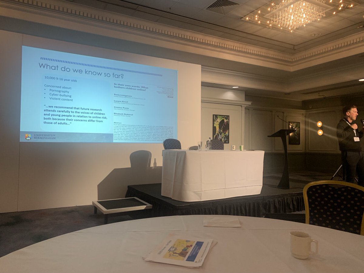 VivianEdPsych's tweet photo. James Birchwood ⁦@james_birchwood⁩ ⁦@DECPOfficial⁩ #decpconference fascinating research project discussing the experiences of primary aged children whilst online. https://t.co/achL4qudSE