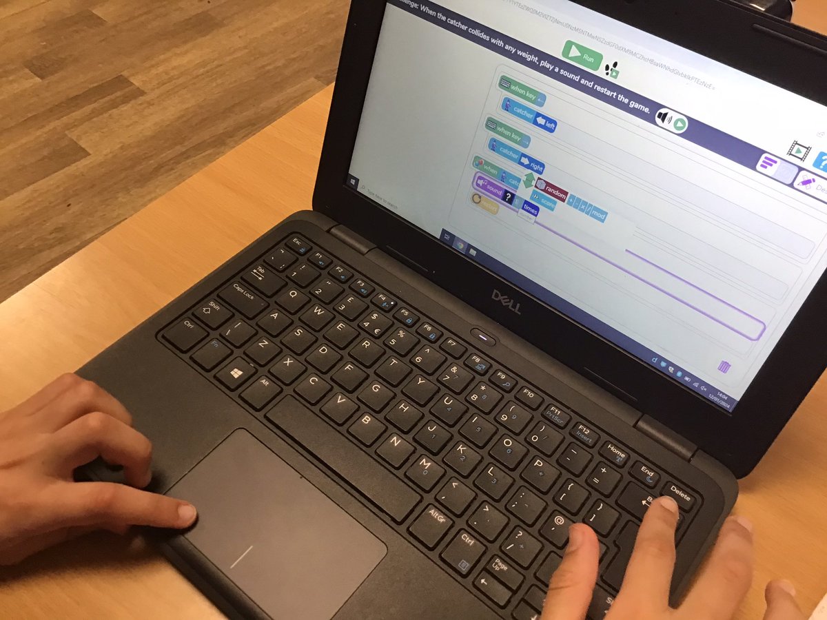 EhYear5's tweet photo. Year 5 are coding, learning how to code games….what will they create? https://t.co/B17zhKM8TS