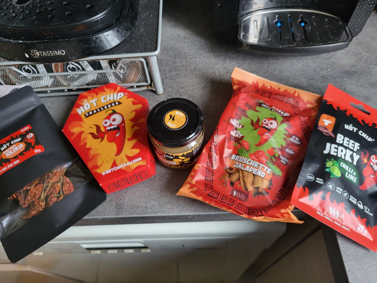 Spicy subgoal soon ? 😏

Tryhard des Spins Poker, 10€, road to 50€ 
Day 4 en stream :
Twitch.tv/dreivohs