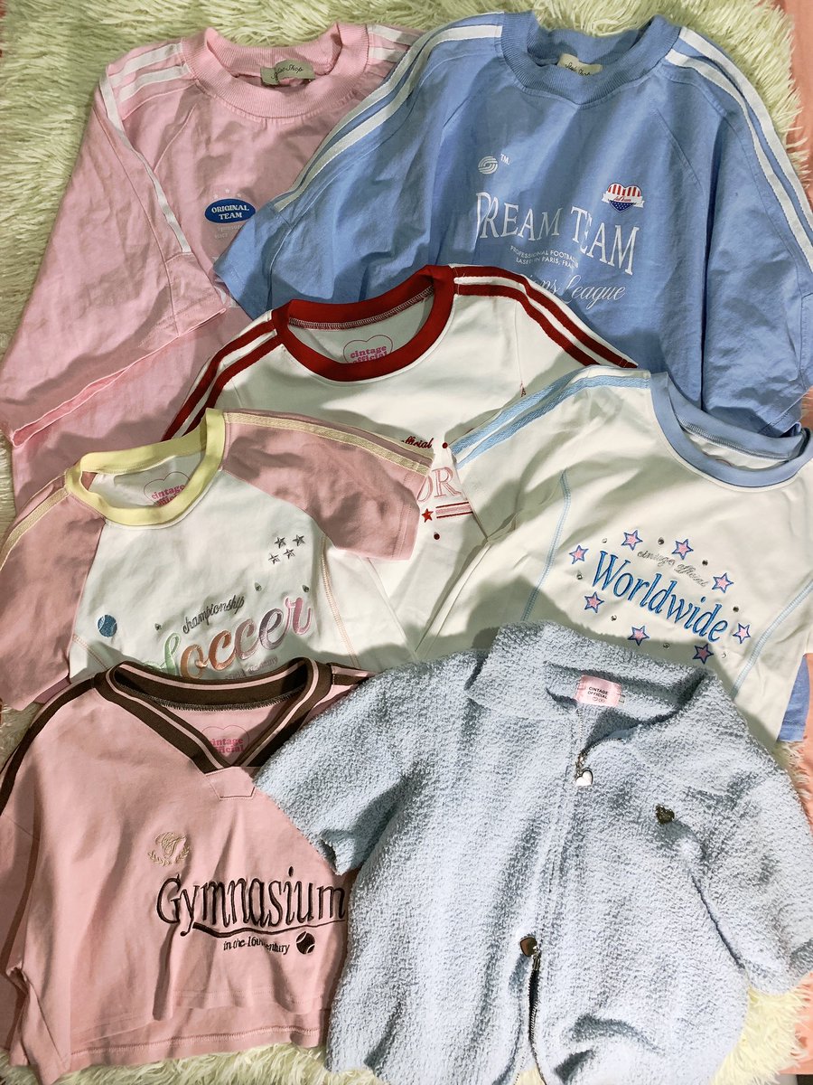 fnn2406's tweet photo. ` ·. 🦋 ส่งต่อเสื้อผ้างับ   ͯ.· ´*
 
𐀔 ลงวันเสาร์ 19.30 น. 𐀔 

⌗ค่าส่งเหมา 40 b. 
☁️ รี+ปัก+ฟอล ลด 5 b. ☁️
#ส่งต่อ #ส่งต่อเสื้อผ้า #ส่งต่อเสื้อผ้ามือสอง #ส่งต่อเสื้อผ้ามือ2 #เสื้อผ้ามือ2 #เสื้อผ้ามือสอง #โล๊ะตู้เสื้อผ้า #ส่งต่อกระเป๋า #ส่งต่อstylist #ส่งต่อcintage #cintageshop https://t.co/2OsRaPWDoX