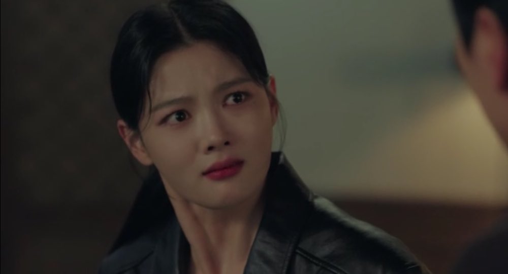 ljscentric's tweet photo. yoojung’s micro expressions in intense scenes and nailing all the other scenes flawlessly as well with balance shes just so excellent… always a treat to watch on screen 

#MyDemon #MyDemonEp13 https://t.co/KJOY1sXQA8