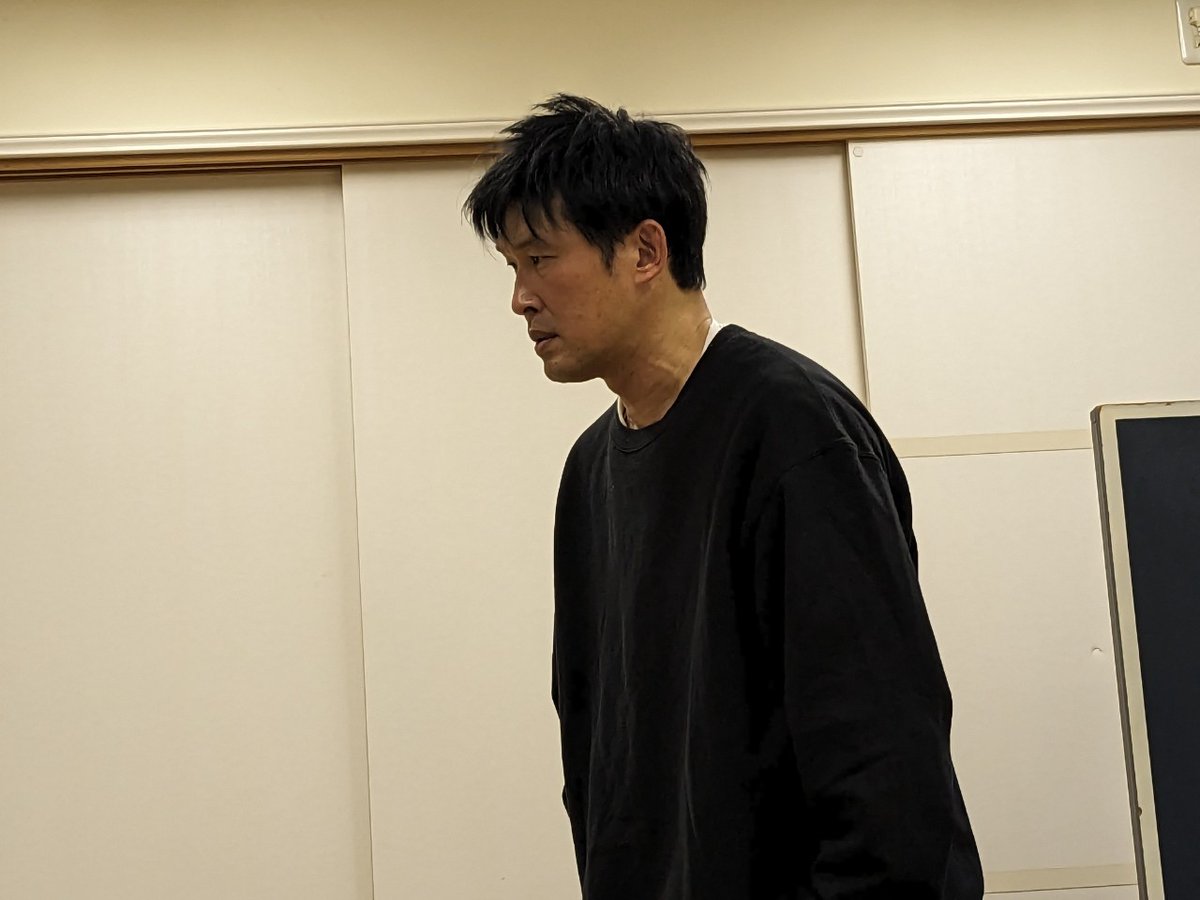 Lumetooo's tweet photo. 【出演者紹介】
新藤和彦役、小森敬仁さん。
奇形精子症をもった役を演じます。

Lumeto初参加です。
今回の座組の最年長、小森さん。
しっかりしてそうに見えて意外にうっかりさん。すごく大人で落ち着いてるのに子供のところもあって、ギャップ萌えの塊。
座組をすごく温かく見守ってくれています。 https://t.co/8eiYAtwZoQ