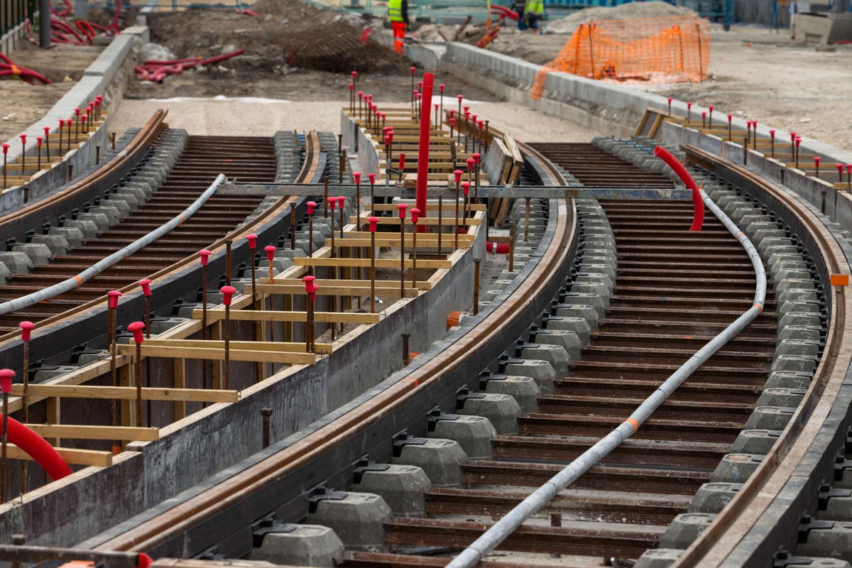 Alstom si aggiudica un contratto dal Comune di Firenze dal valore di 50 milioni di € per realizzare l'#infrastruttura della Linea 4.2 del sistema #tranviario, con un’opzione per la Linea 4.1 dal valore di 49 milioni di €.
ow.ly/8ggP50Qqngf