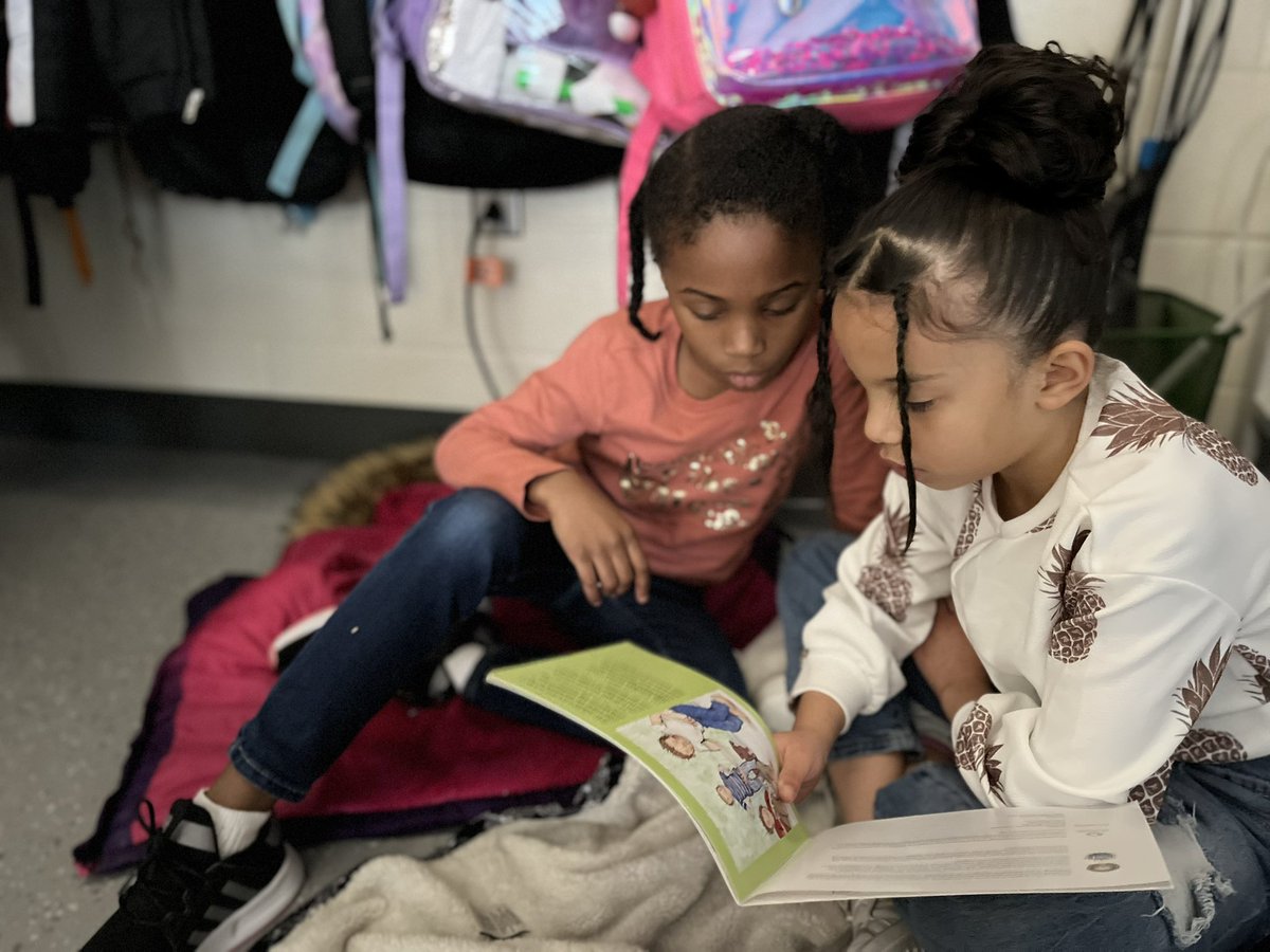 NolanNavigators's tweet photo. I love using a science curriculum that is rich in literacy and meaningful to my students. These students are partner reading as they evaluate their own predictions. Students also reread the story to critically analyze the character’s use of the design cycle. https://t.co/ddeVacpyDn