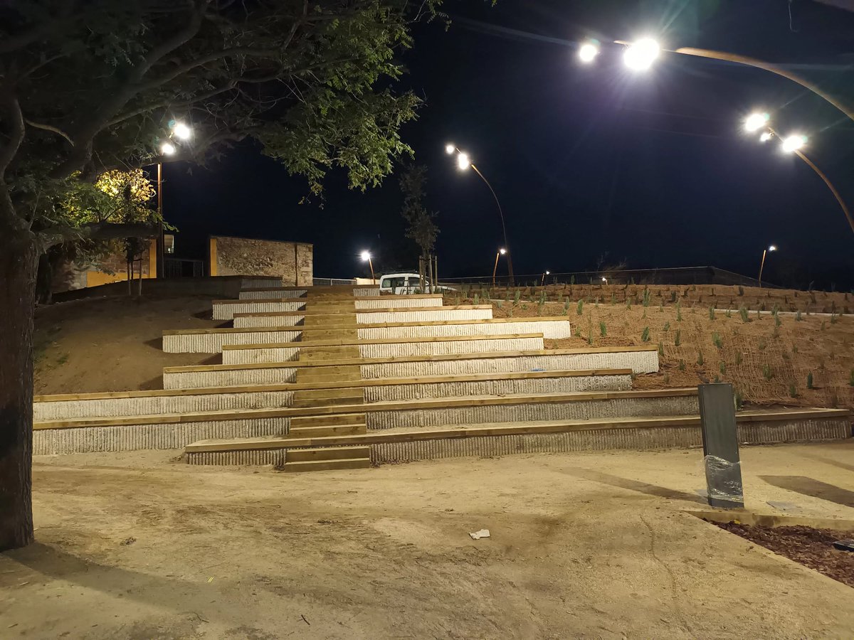 GrupVoltes's tweet photo. Compartim la satisfacció en la finalització d'un projecte significatiu a Sant Boi de Llobregat.
Felicitats a tot l'equip per aquest èxit!
De ben segur que la gent de Sant Boi gaudirà d'aquest parc! https://t.co/WJZDXzzcZx