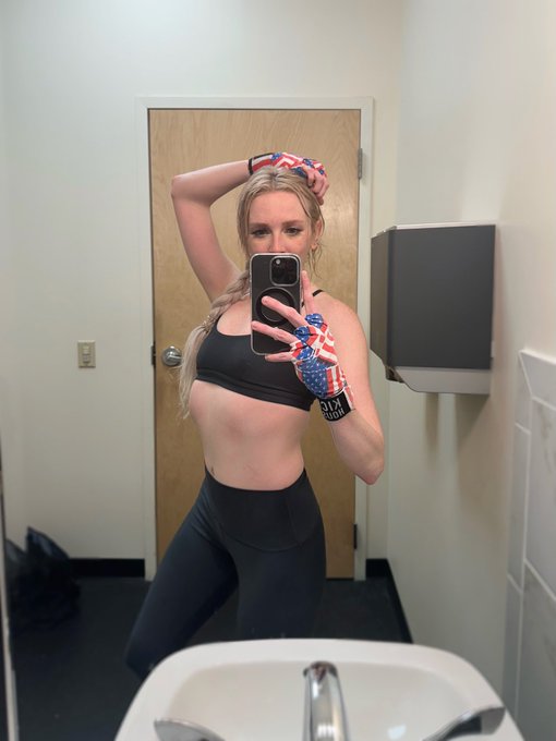 Kickboxing session 💦🥊 https://t.co/b1bY5dvrj7