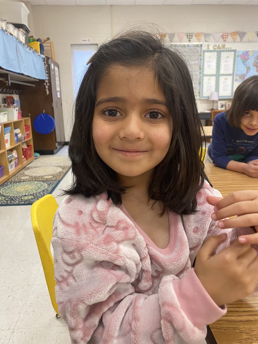 Fun Friday in KK ESOL today! So proud of this crew. 🐬💙