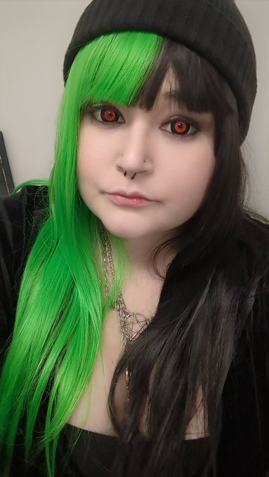 What piercing should I do next? https://t.co/ArQNv8RKE9