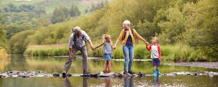 NhcFolkestone's tweet photo. We believe everyone, from babies to the elderly, can benefit from a tailored, whole-person approach to their health. Our osteopaths are highly trained healthcare professionals, making a real difference to the lives of the patients they care for. #osteopathyforhealth #familyhealth https://t.co/apJ9H99xbv