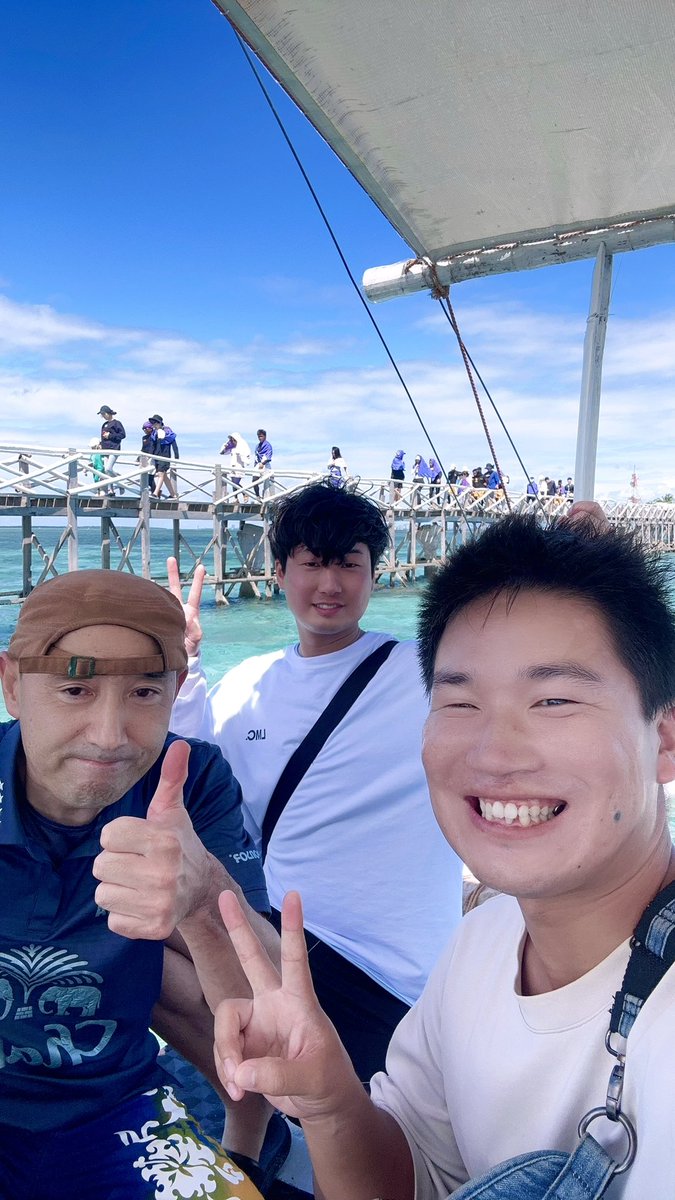KanoKen_Onigiri's tweet photo. Cebu Island Hopping / Philippines🇵🇭
#philippinestravel #cebutrip #islandhopping #フィリピン旅行 #セブおすすめ #アイランドホッピング https://t.co/tRQs6hUn3S