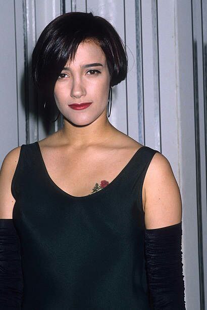 Martika, singer, actress.

Imagine paying big bucks for a chin implant but showing those 7hick male ₡lavicles going straight to the shoulders which no one will ever see... 🙈

1aughable ✓✓!!

Hiding a male marker to show another male marker !🤣

Source: forensicanthropology