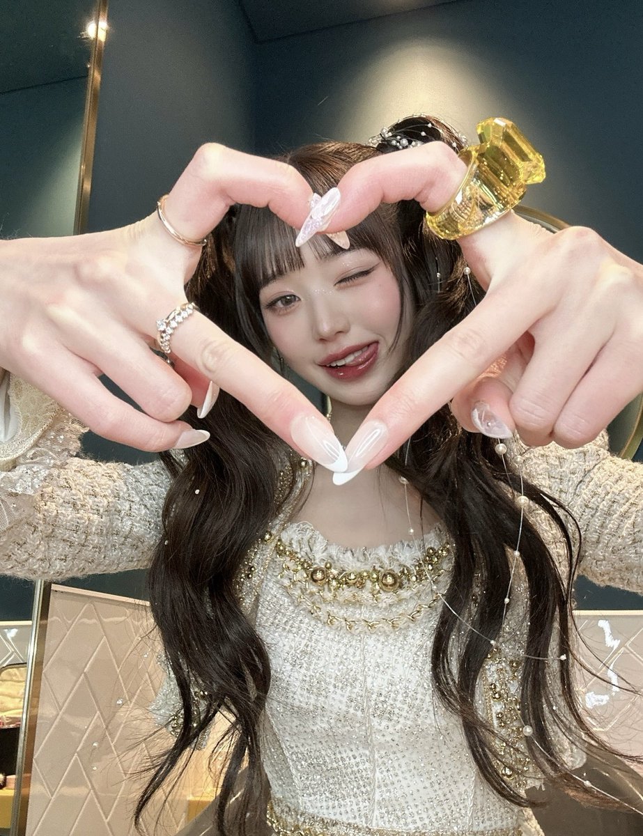 _reinyoung_'s tweet photo. ワルツの追加公演も近づいてきたので‼️

ワルツ追加公演の大阪会場で7日、8日ウォニョンペンサークルを行いたいと思っております‼️
こんな僕ですが、たくさんのウォニョンペンと親交を深めたいし、ウォニョンペン��んなで1つ思い出を作りたいと思いました‼️
参加してもいいよって方はリプや自分にDMしてください🥰🥰
ウォニョンペンなら誰でも大歓迎です🙆‍♀️
 #IVE  #WONYOUNG  #ウォニョンペン