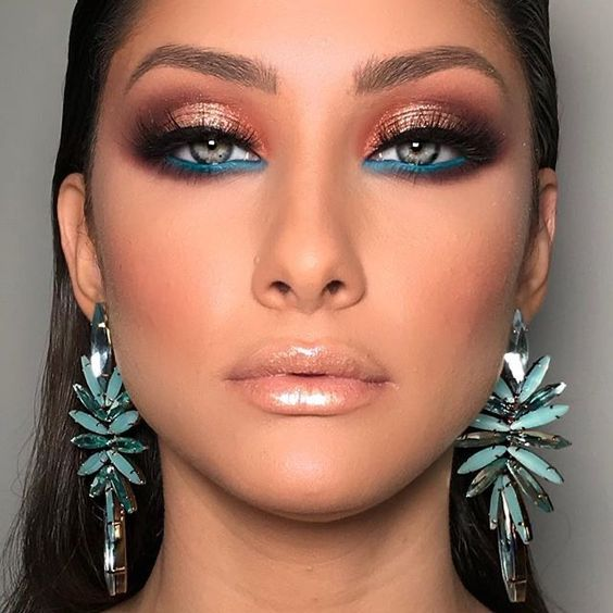 Discover the beauty of simplicity. Effortless makeup tips for a fresh, everyday glow.