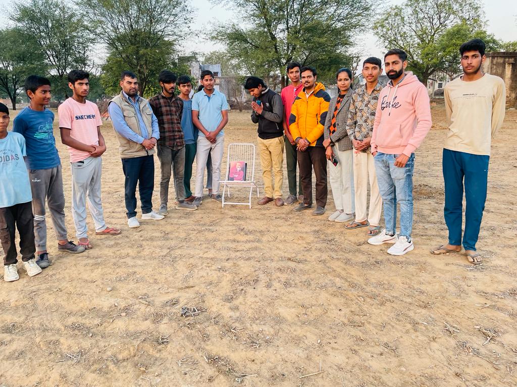 ruma_kanwar's tweet photo. #राष्ट्रीय_युवा_दिवस..... ⛳

#जिनके ओजस्वी वचनो से , #गूंज उठा था विश्व गगन
वही #प्रेरणा पुंज हमारे, स्वामी पूज्य #विवेकानंद ⛳ https://t.co/SW3jEFZtaC