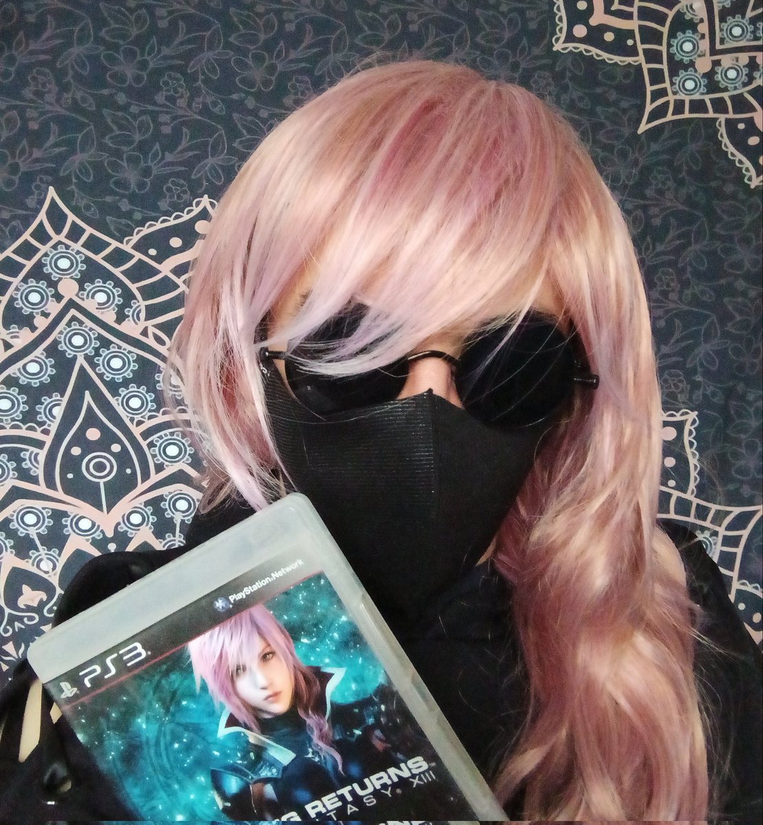 Kig_Lightning's tweet photo. Who wants to play "Lightning Returns" with me? https://t.co/4WTYQJNITM