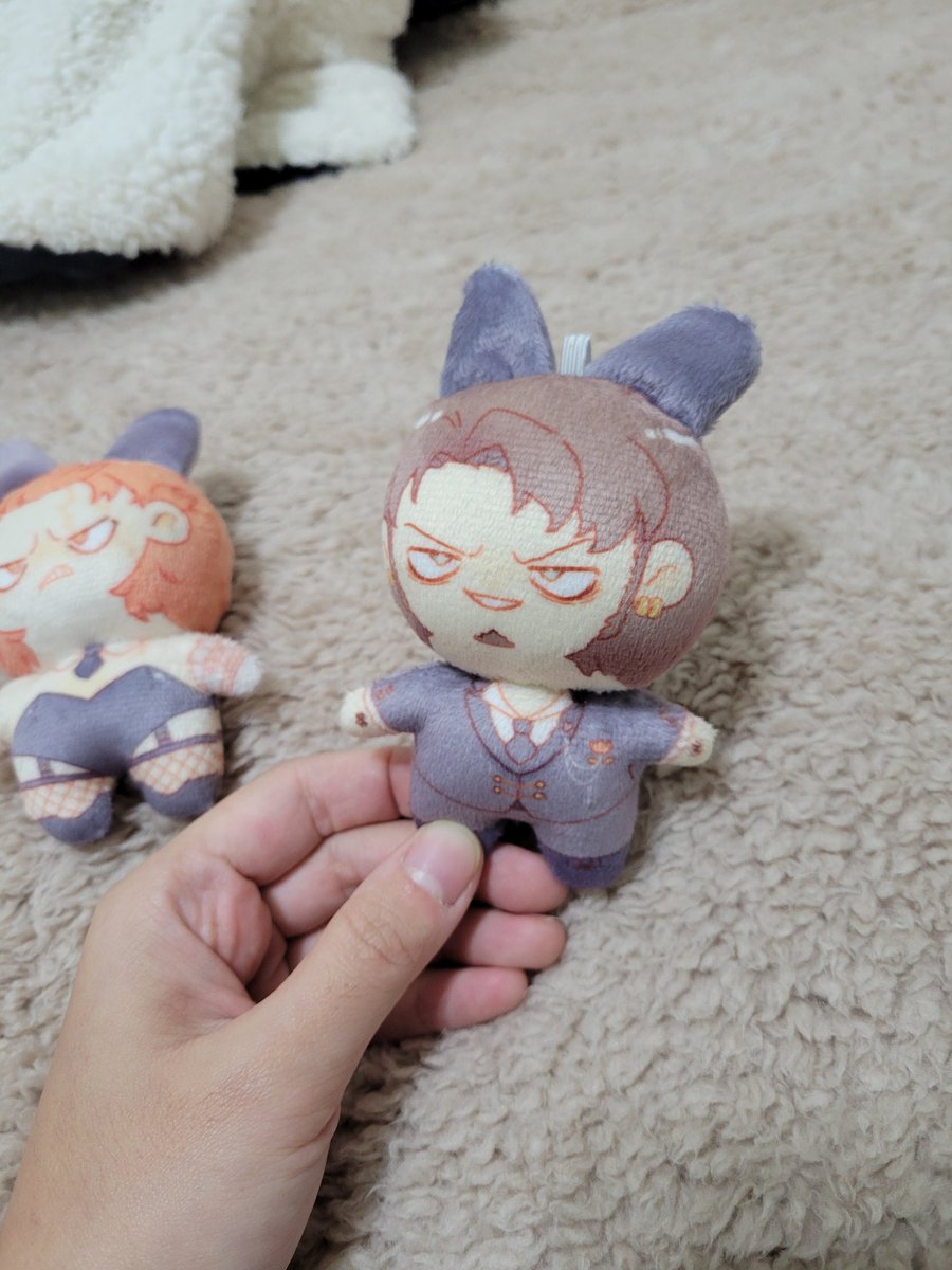 🐯🌷 (@oknotinlove) / X