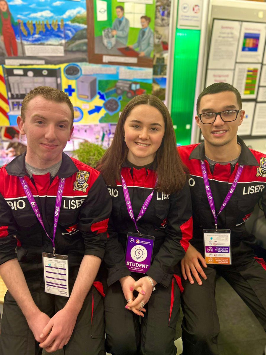 Delighted to meet Norma foley today @BTYSTE So proud of Miss Egan, Caragh,Cian and Conor. Thanks to Miss Burke for accompanying our students and supporting them. Such a wonderful opportunity and experience for our students.