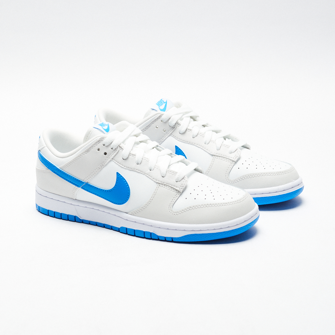 JustFreshKicks's tweet photo. Ad: NOW LIVE 💙
Nike Dunk Low 'Photo Blue' 

FNL:https://t.co/5aJSfhHCGN
JD:https://t.co/9ypywQFrJj https://t.co/7wyR1Yi7FU