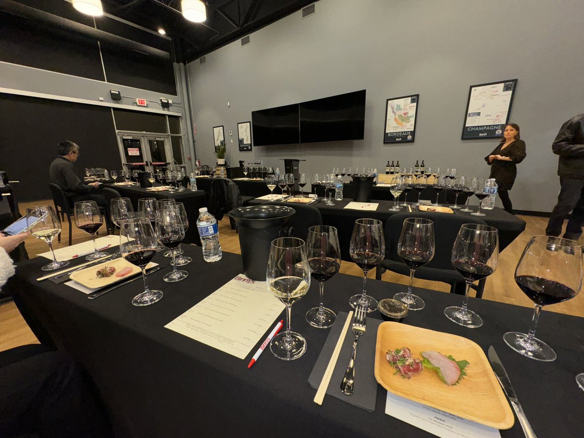 3 Wine Guys tweet media