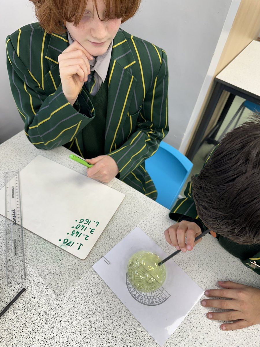 CCJuniorScience's tweet photo. #CCJYear6 and #CCJYear5 have been doing a bit of geometry in science this week. The tricky task of measuring angles in bubbles! #CCMaths #CCEnquirers #CCDiscovery https://t.co/BltNow6Zyk