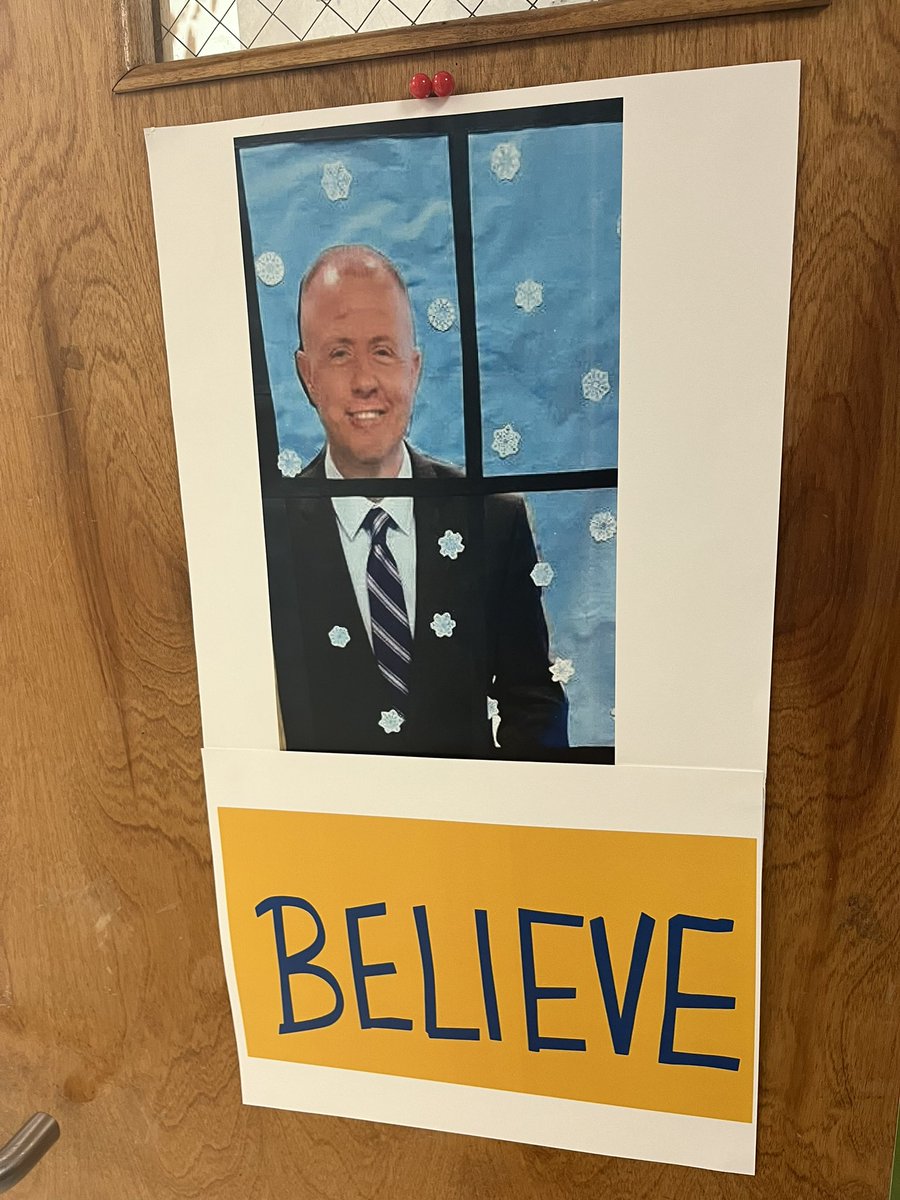 ashlee_kinney's tweet photo. @Kentuckyweather You grace the door of our classroom 😜 https://t.co/3YsxGWaw2P
