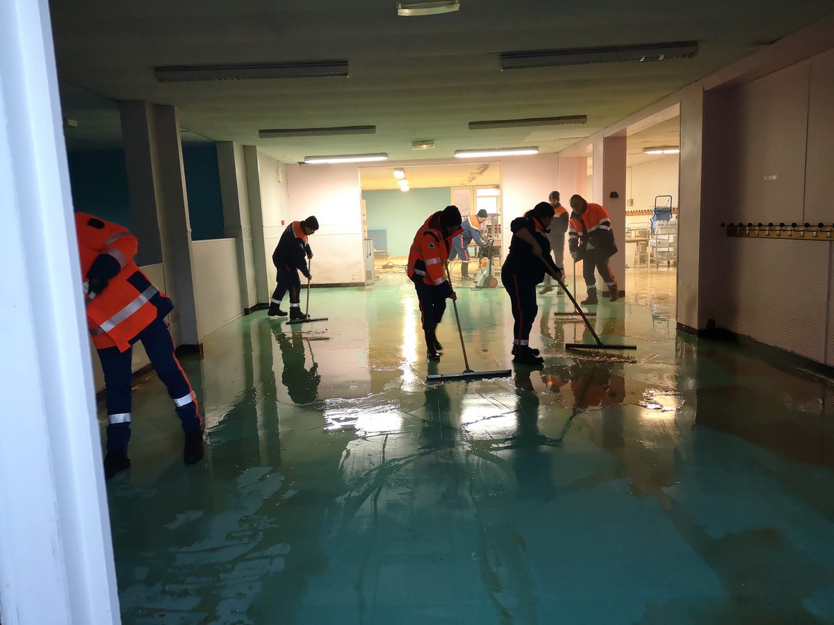 protecivile10's tweet photo. [Aide aux populations sinistrées par les inondations du Pas de Calais] https://t.co/91xq8v0vYX
