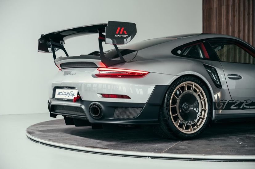 Jordan92338366's tweet photo. 991.2 GT2RS MR 🔥🏁 https://t.co/1ZmSc22wjU