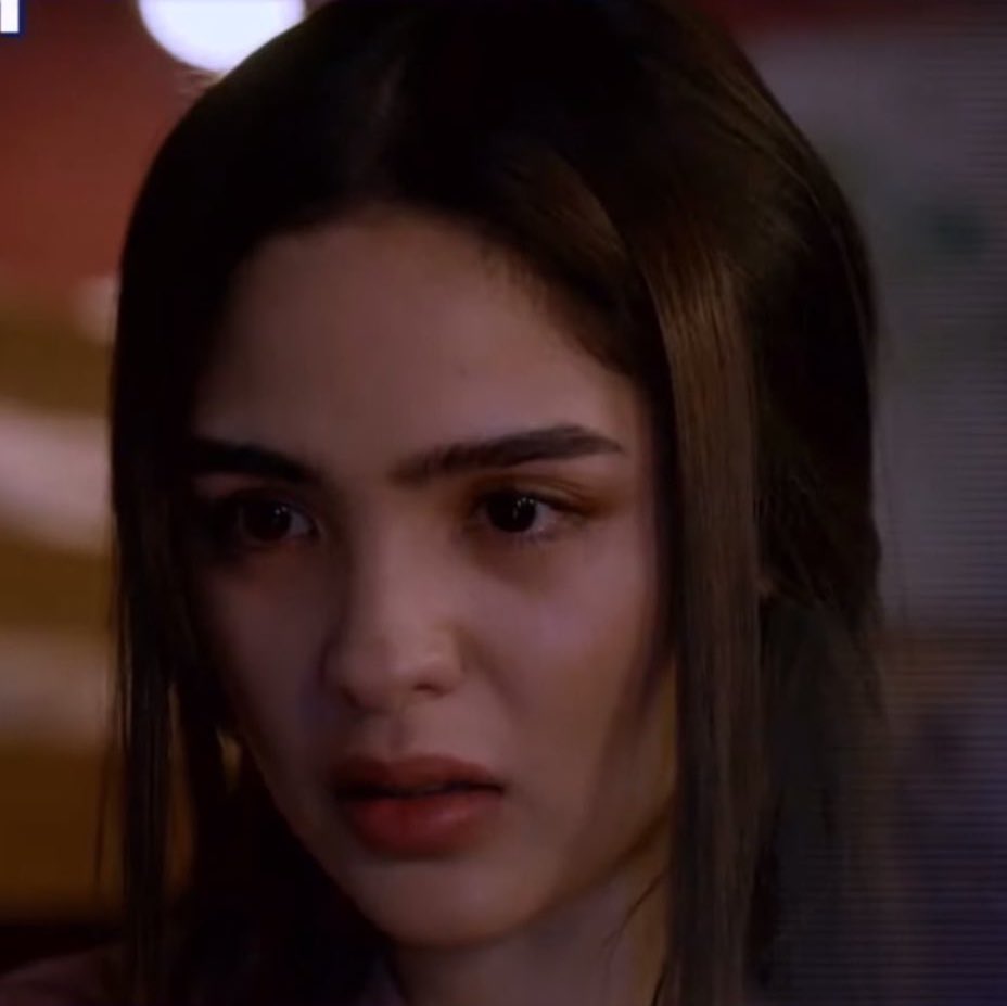 ddrewies's tweet photo. this scene is so black swan, pearl, jennifer’s body, gone girl, carrie, possesion, midsommar, kill bill, promising young woman, girl monologue, female rage. andrea brillantes, you are star. you did great in senior high! https://t.co/D1PNyGFPpx