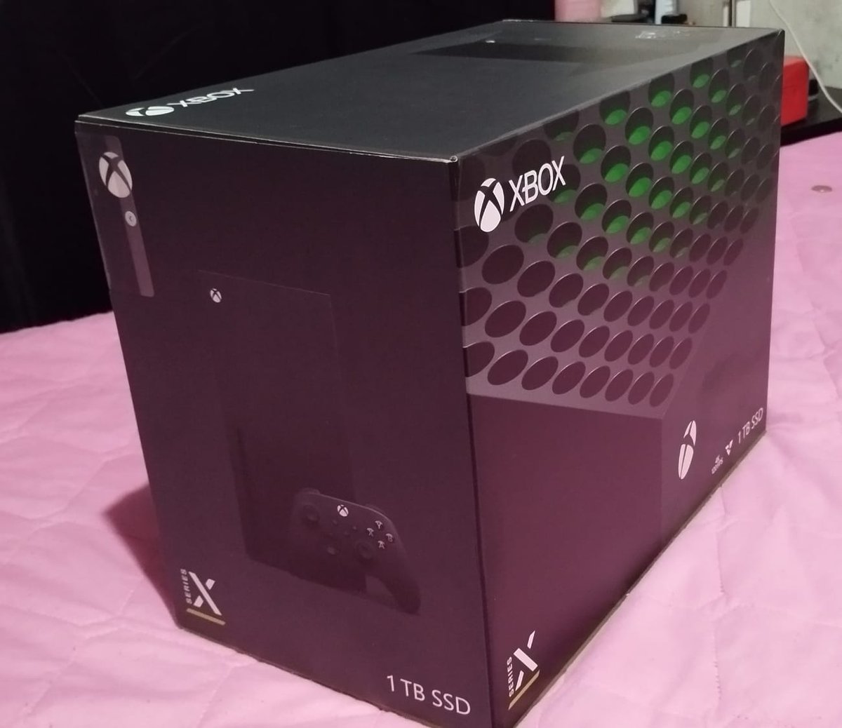 WolvpressFC's tweet photo. Hoy nuestro patrocinador #ImportacionesABCol tiene a la venta una espectacular Xbox series X de 1TB por tan solo 2'200.00 🤑🤑🤑🤑🤑
Nueva!!!
Si al momento de comprar dices el numeral #SomosWolves automáticamente te hacen un super descuento de 50.000 pesos 🤯🤑 https://t.co/UXt2OQQG9i
