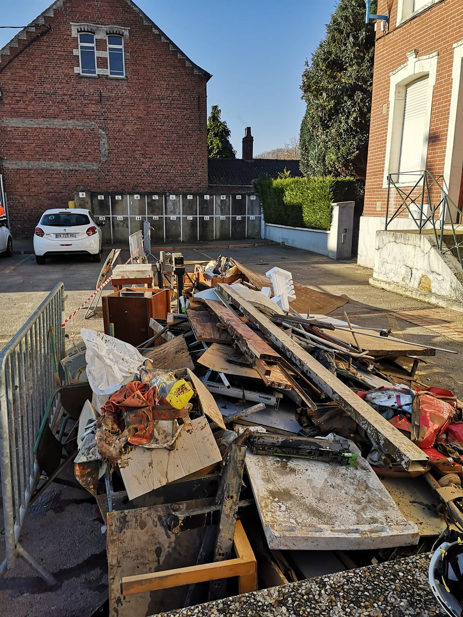 protecivile10's tweet photo. [Aide aux populations sinistrées par les inondations du Pas de Calais]
Suite des aventures pour Didier et Jean Claude, actuellement en renfort dans le Pas de Calais.
Pour leur 2 ème jour d'intervention, Didier et Jean Claude https://t.co/WGUz9fAlzX