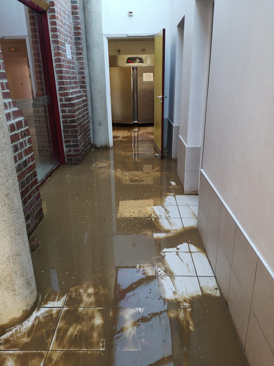 protecivile10's tweet photo. [Aide aux populations sinistrées par les inondations du Pas de Calais]
Suite des aventures pour Didier et Jean Claude, actuellement en renfort dans le Pas de Calais.
Pour leur 2 ème jour d'intervention, Didier et Jean Claude https://t.co/WGUz9fAlzX