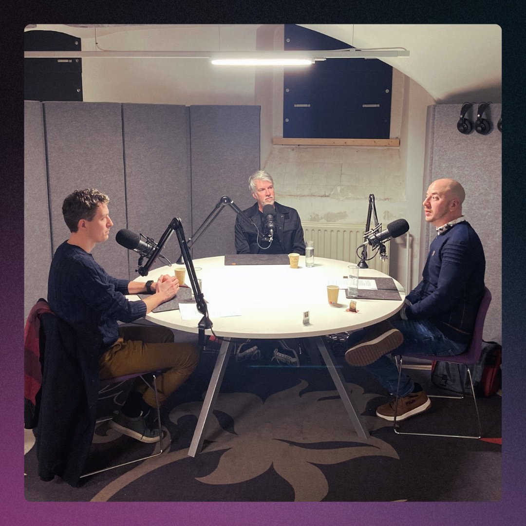 In deze aflevering van Heilige Grond een gesprek over de toekomst van de kerk met Johan ter Beek en Marijn Vlasblom.

Luister in je favoriete podcastapp of via: bit.ly/3vHSdze