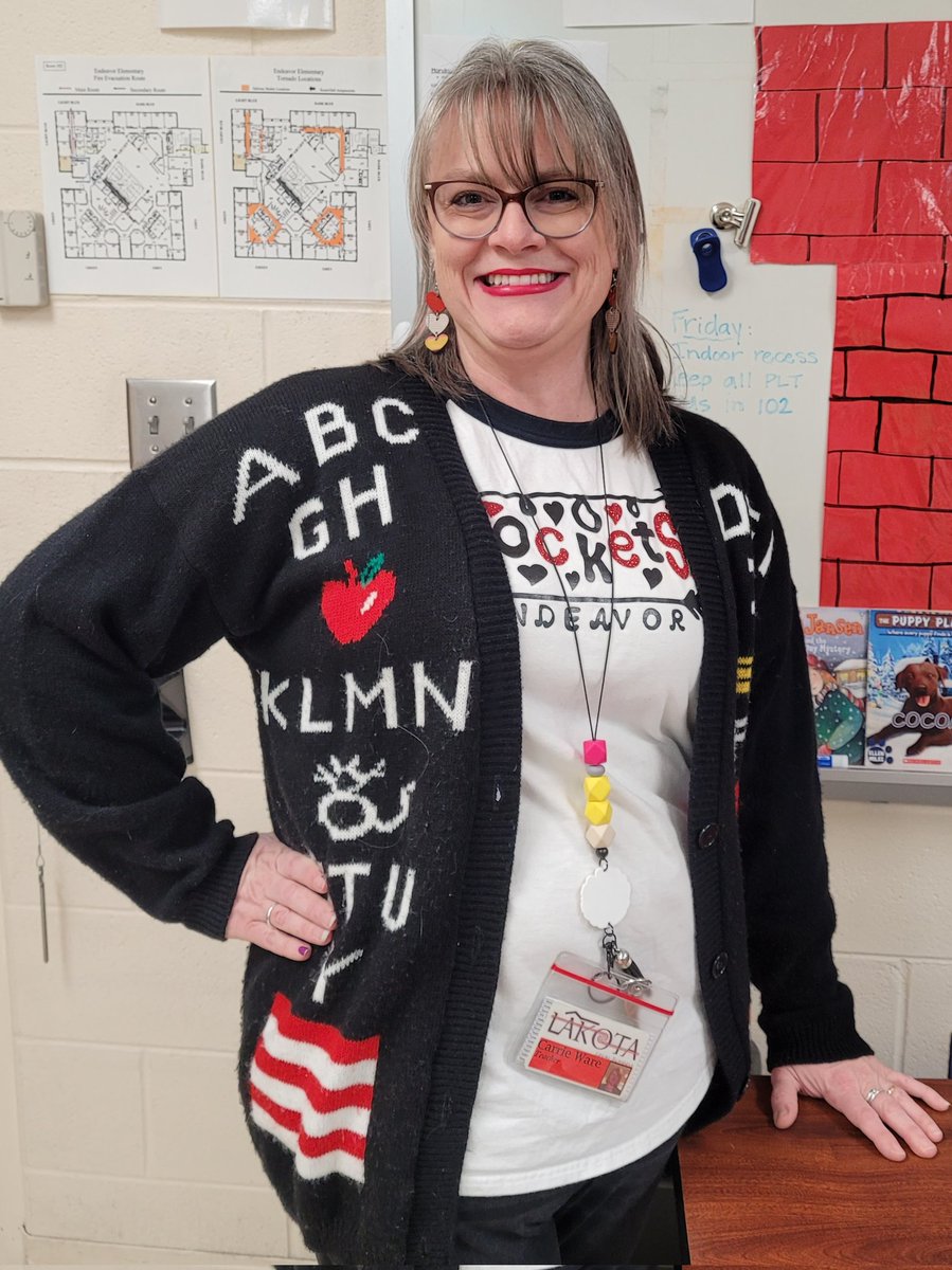MrsCarrieWare's tweet photo. Rocking that "old school" for this Fun Friday! This sweater was passed down to me by a relative who taught 2nd grade MANY years ago, Mrs. Honey Lou Brewer. I hope she'd be proud! Can you guess the decade??!! #Friyay #rocketproud #wechooselakota  @LakotaEndeavor https://t.co/2ePXotiyNt