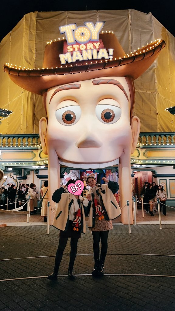My_sister366's tweet photo. よく「写真お願いできますか？🥺」と声かけられるまりごん https://t.co/ZNVsYZZjb8