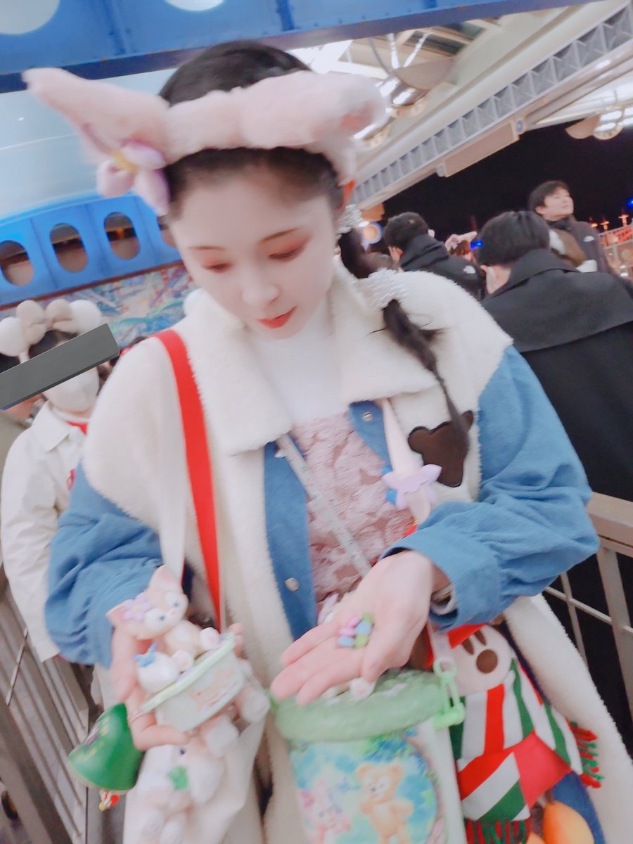 My_sister366's tweet photo. よく「写真お願いできますか？🥺」と声かけられるまりごん https://t.co/ZNVsYZZjb8